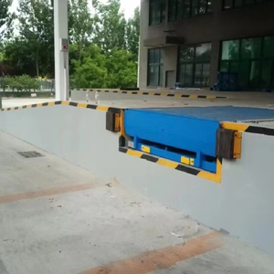 Piattaforma di vendita diretta della fabbrica rampa di carico commerciale automatico livellatore del bacino di scarico della rampa prezzo di fabbrica