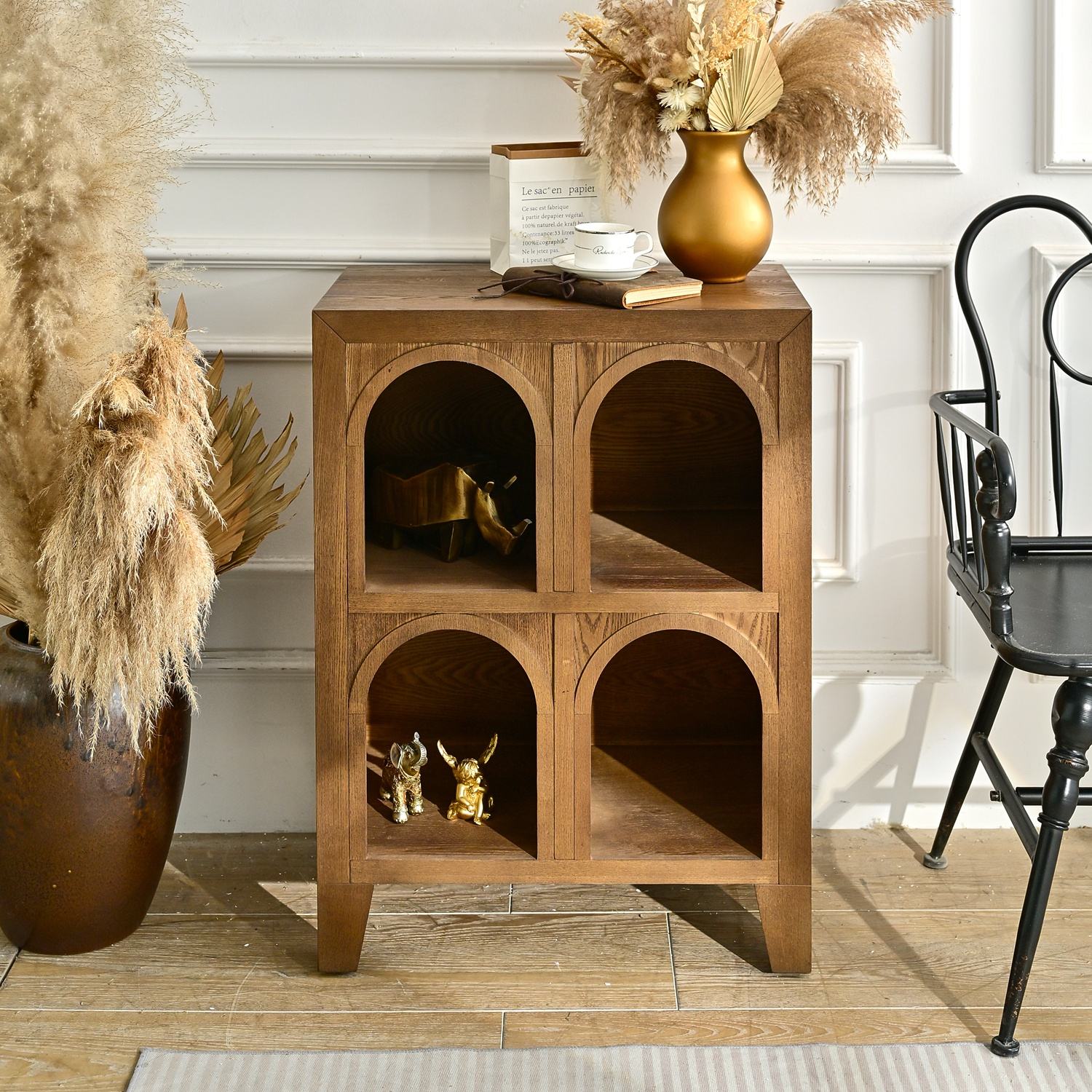 สีน้ำตาล