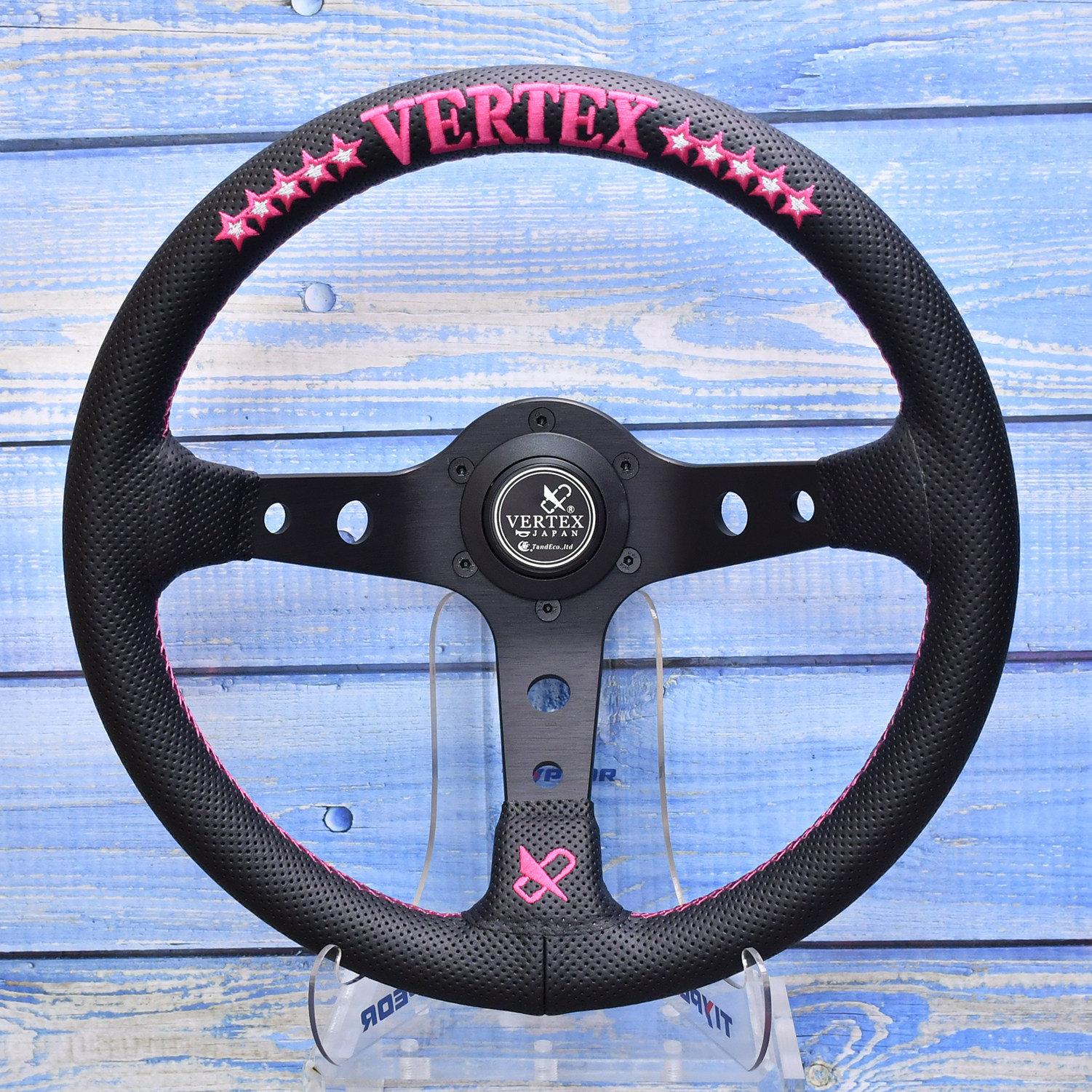 Pink five-star embroidered model