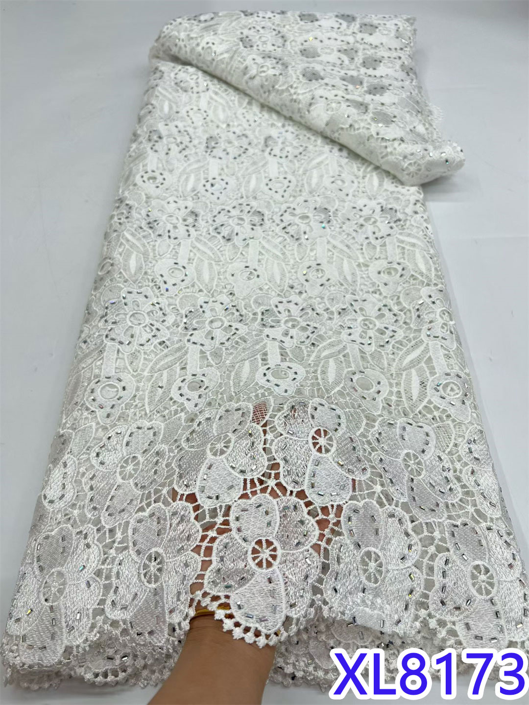 XL8173-3