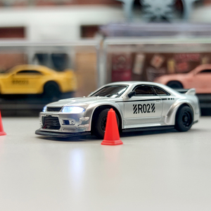 LDARC R02 Mini Rc spor 1/64 simüle elektrikli uzaktan kumanda Model araba masa RTR 2.4G yetişkinler çocuk oyuncakları hediye - Product Image 4