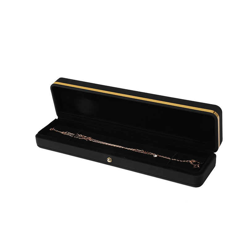 Longue boîte à chaîne