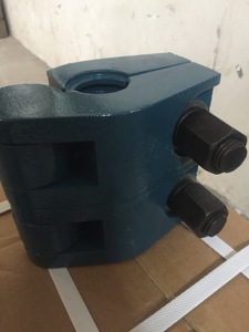 <strong>API</strong> Polished Rod Clip Clamp for Oil - Product Image 2