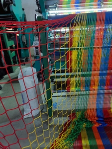 Yüksek kalite özel PE/polyester/naylon renk koruyucu net düğümsüz/düğümlü net güvenlik ağı - Product Image 3