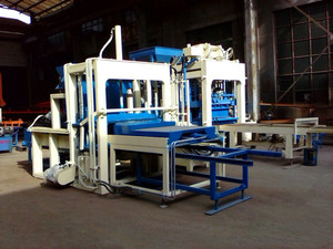 Máquina de fabricación de bloques de ladrillo, qt10-15, con juego completo - Product Image 5