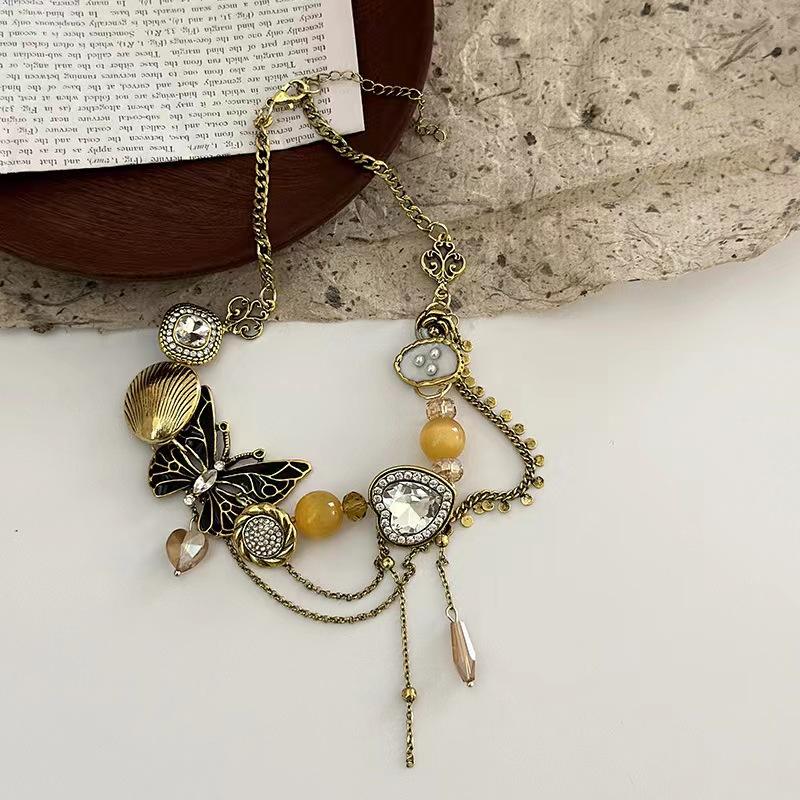 สีเหลือง