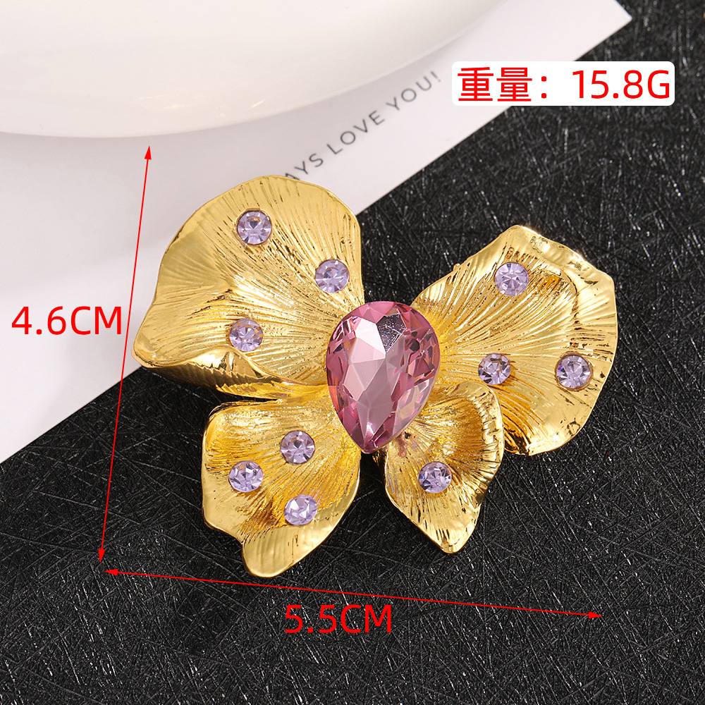 Broche nœud (Longueur : 5,5 cm, Largeur : 4,6 cm, Poids : 15,8 g)