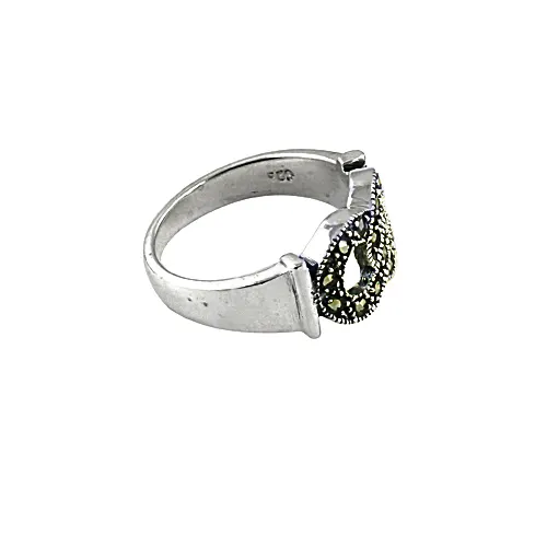 Fabriqué à la main Gun Metal 925 Silver Ring Gun Metal Marcassite Ring Trending Luxury Design Wholesale Au meilleur prix bas Bague en argent