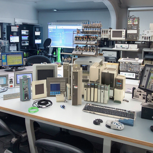 Hot Selling Original HMI für die industrielle Steuerung und SPS-Programmierung 2711-B6C8L1 - Product Image 6