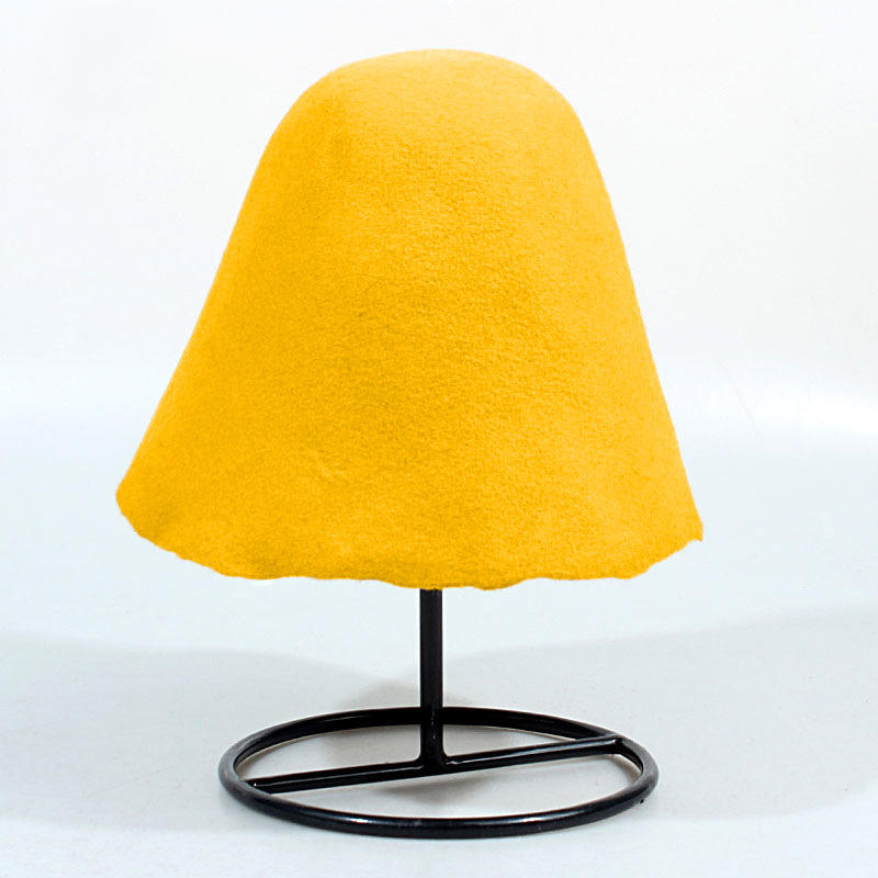 สีเหลือง