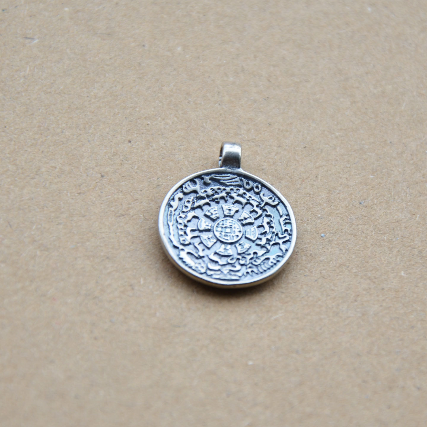 21mm each (medium)