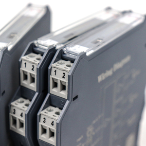 隔离温度变送器PT1000 CU 50至0-10v输出转换器温度信号隔离器 - Product Image 6