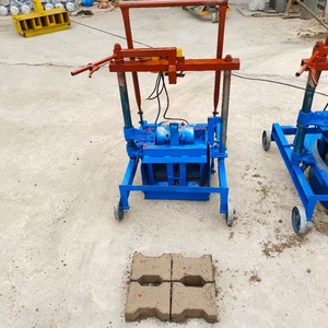 Máquina de fabricación de ladrillos completamente automática, línea de máquina de fabricación de bloques de hormigón automática hidráulica para gran oferta - Product Image 4