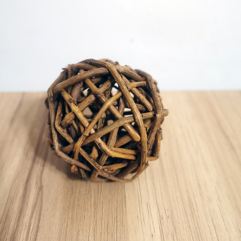 5 cm willow balls