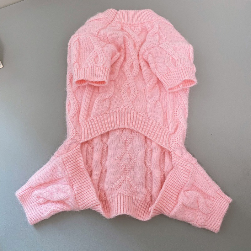 Vêtements roses à quatre pattes