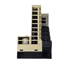 EPM-S110.1E.35 EPM-S110.1D.32 EPM-S110.1D.30 orijinal yepyeni I/O modülü stok var - Product Image 1