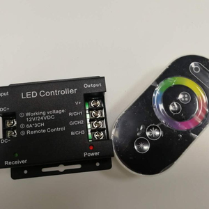 Новый светодиодный диммер 12-24 Вольт RF 6 клавиш светодиодный RGB контроллер с дистанционным беспроводным сенсорным управлением светодиодной лентой контроллер беспроводной Радиочастотный контроллер - Product Image 2