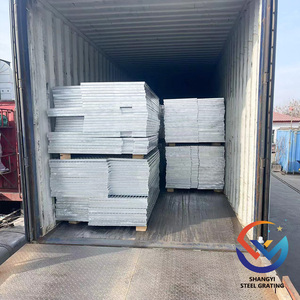 道路和围栏用定制钢格板格栅地板门围栏用耐用镀锌钢筋钢格板应用价格 - Product Image 6