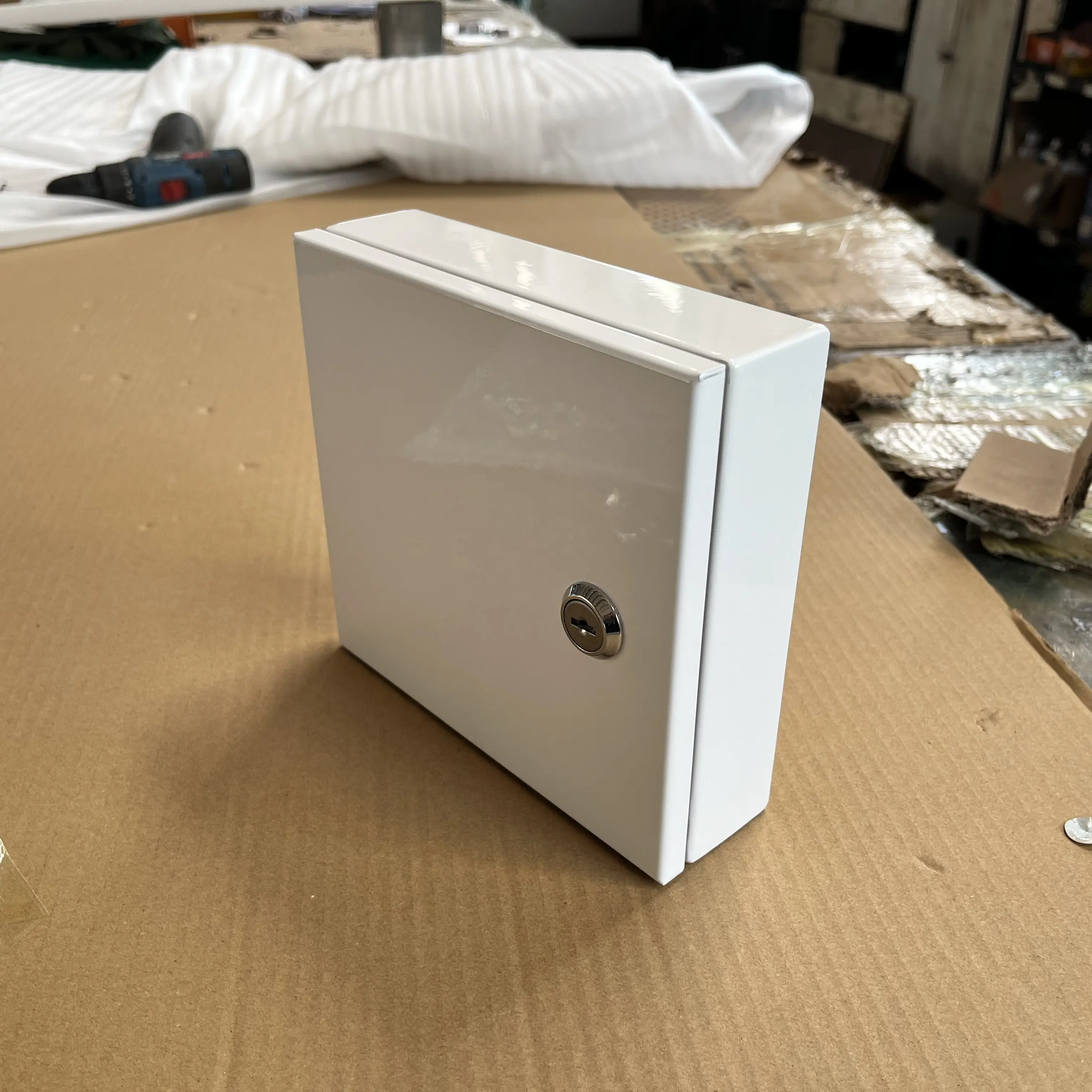 Schwarze wasserdichte Outdoor-Electrical-Panel-Box elektronisches Instrument-Etui für Meter-Box geformter Schrankteil Engineering-Projekte