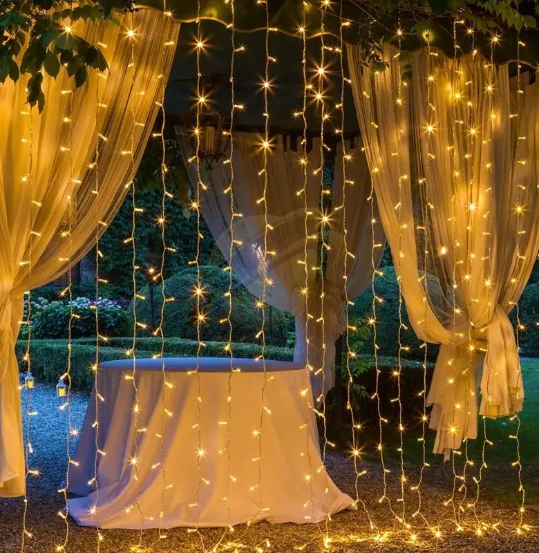 Alambre transparente LED Cadena Carámbano Cortina Luces de hadas Cable de PVC Luz de cascada para decoración de vacaciones