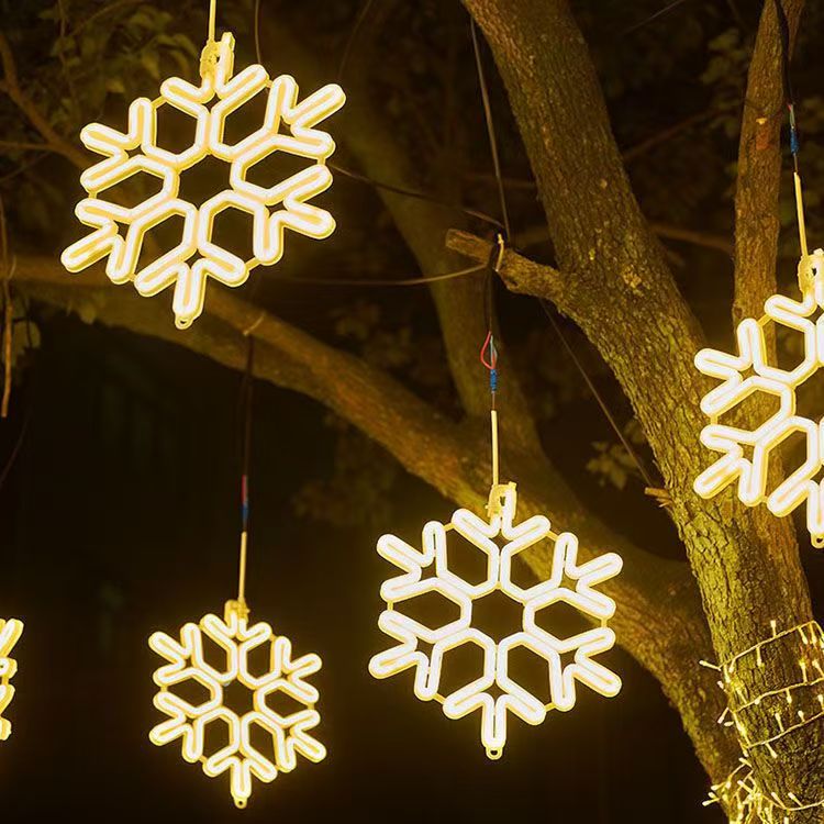 สีขาวอบอุ่น