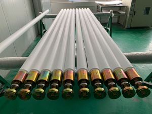 Endüstriyel kullanım için Vesuvius marka seramik rulo <span class=keywords><strong>RH</strong></span> & LH Spiral tasarım 86 inç temperli cam fırın için