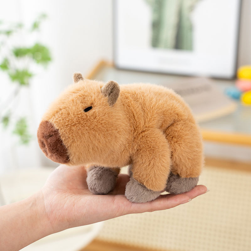 Xiangxiang Capybara 3 poses 18cm