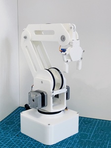 Роботизированная рука с 3D-печатью с открытым исходным кодом и шаговыми двигателями для программируемых систем управления