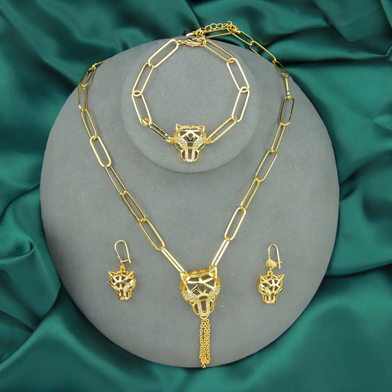 2022 gioielli da donna in stile popolare leopardo Set di gioielli placcati in oro 18 carati Set di gioielli in rame Set da 3 pezzi