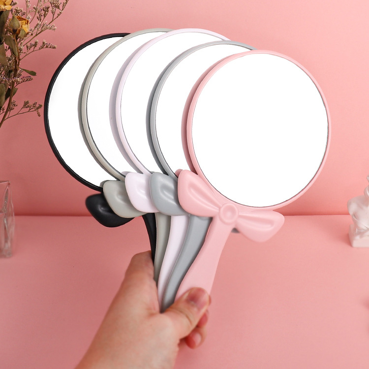 Bow mirror