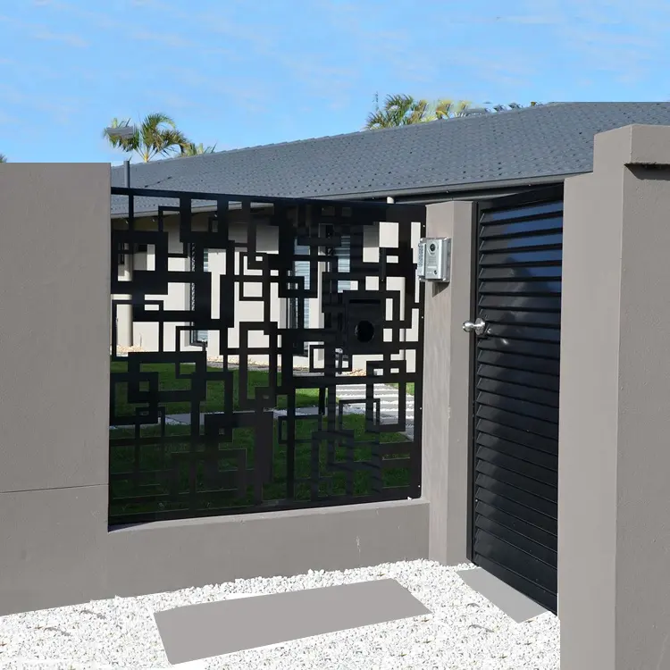 Porte d'entrée de villa en aluminium découpée au laser avec ouverture latérale en surface revêtue de poudre pour application dans la cour