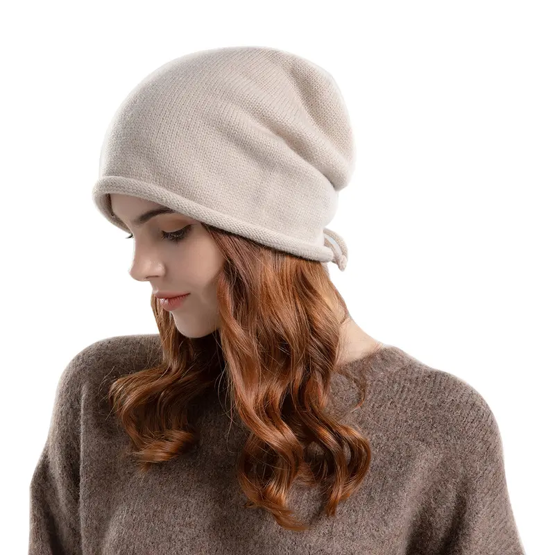 Bonnet tricoté en poils pour femmes à la mode en plein air en gros Accepter Bonnets d'automne et d'hiver avec logo personnalisé