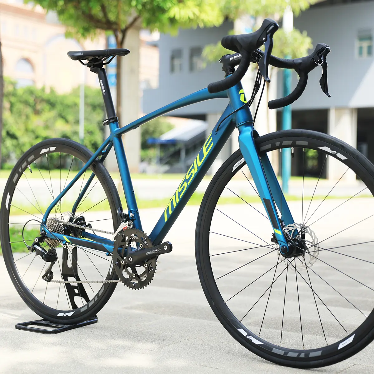 Precio de fábrica Venta Directa 700C cuadro de carbono bicicleta de carretera 18 velocidades 700C marco duro bicicleta de carretera