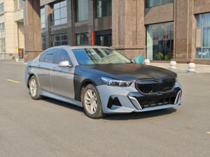 BMW 5シリーズフェイスリフトF10 F18 (10-17) に変更G60 LCI <span class=keywords><strong>M</strong></span>-tech 2025ボディキット1:1トランクLEDヘッドライトフードフェンダー