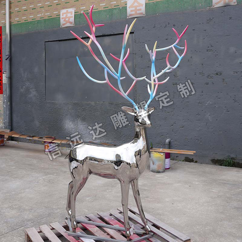 Animal-cerf en acier inoxydable 1