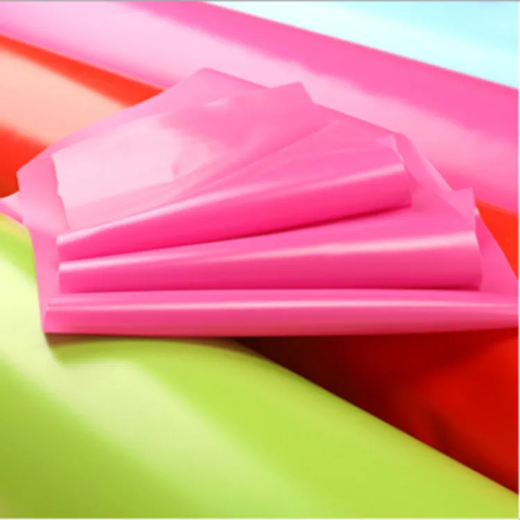 Fabrik verkauf niedriger Preis hochwertige Kunststoff farbe PVC-Folie für Tasche