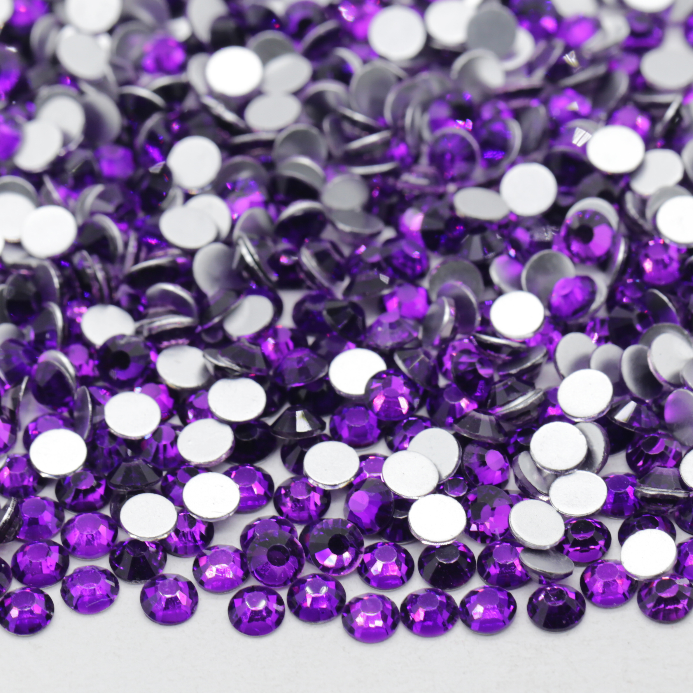 B99 # Violeta