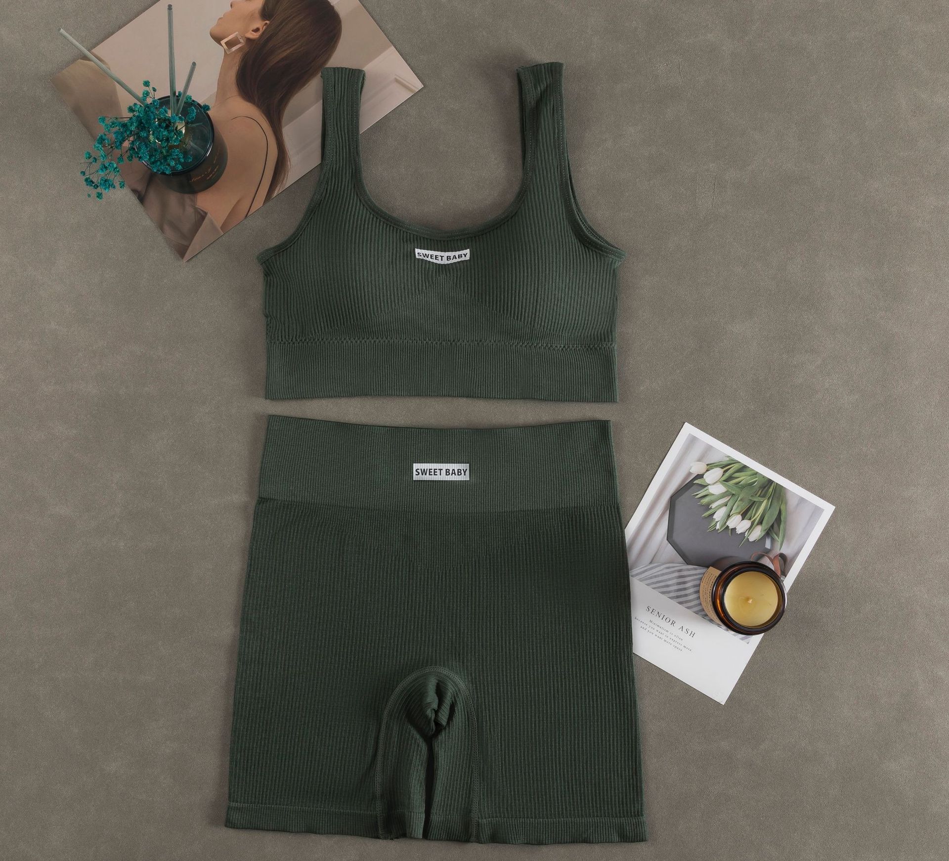 Vert militaire