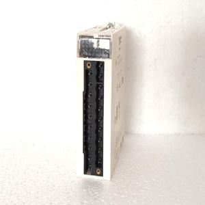 BMXDDM16022 Módulo E/S Discreto X80 - 8 Entradas-24 V CC-8 Salidas - Product Image 2