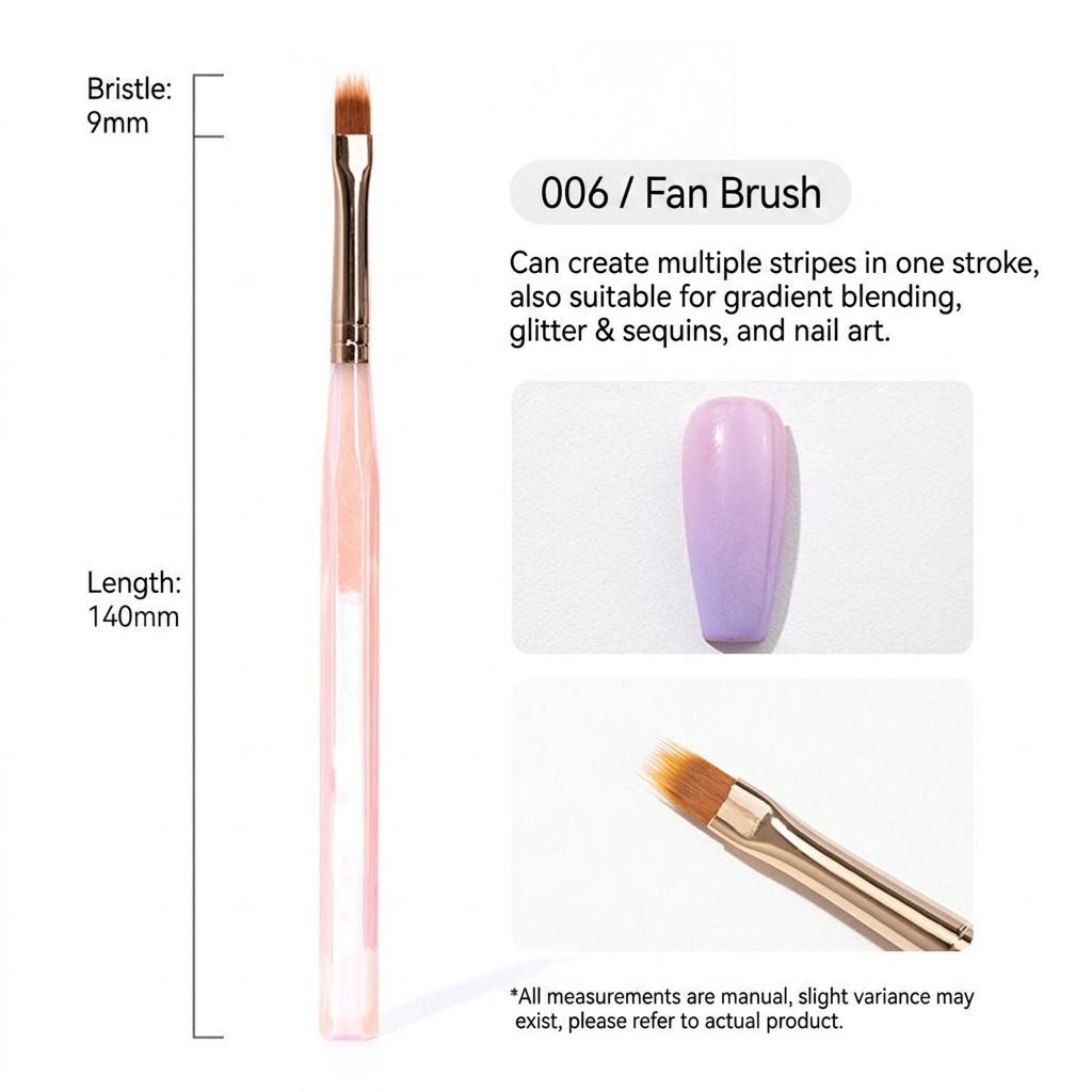 Brosse à ongles éventail