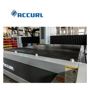 Macchina da taglio laser ACCURL con copertura completa e sorgente IPG da 2kw da tavolo exhange