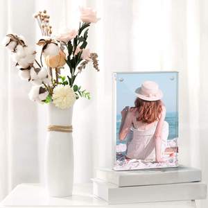 Manufacturers Direct Customized Clear <strong>11x17</strong> 8.5x11 8x10 6x8 5x7 4x6 Inches Sizes Acrylic Strong Magnetic Photo Pictures <strong>Frame</strong> - Product Image 4
