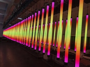DMX LED kinetik aydınlatma tüp sistemi RGB 3 in1 üçgen kinetik kaldırma ışığı - Product Image 4