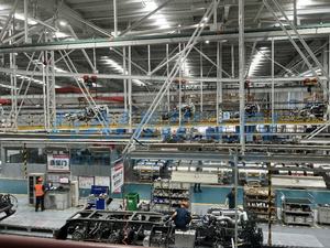 סינוטרוק הובו משאית אנפו מערבל חומרי נפץ מערבל הטאק עם מנוף - Product Image 5