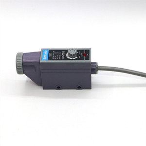 Sensor de marca de Color fotoeléctrico con ojos de pintura verde, detección de Sensor de Color ajustable con salida de relé - Product Image 2