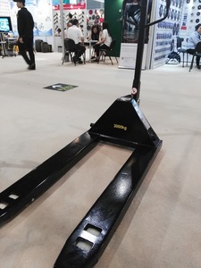 Durable <strong>Material</strong> <strong>Handling</strong> Equipment 2T 3T 5T Hand Pallet Truck with CE ISO for Goods <strong>Handling</strong> - Product Image 5