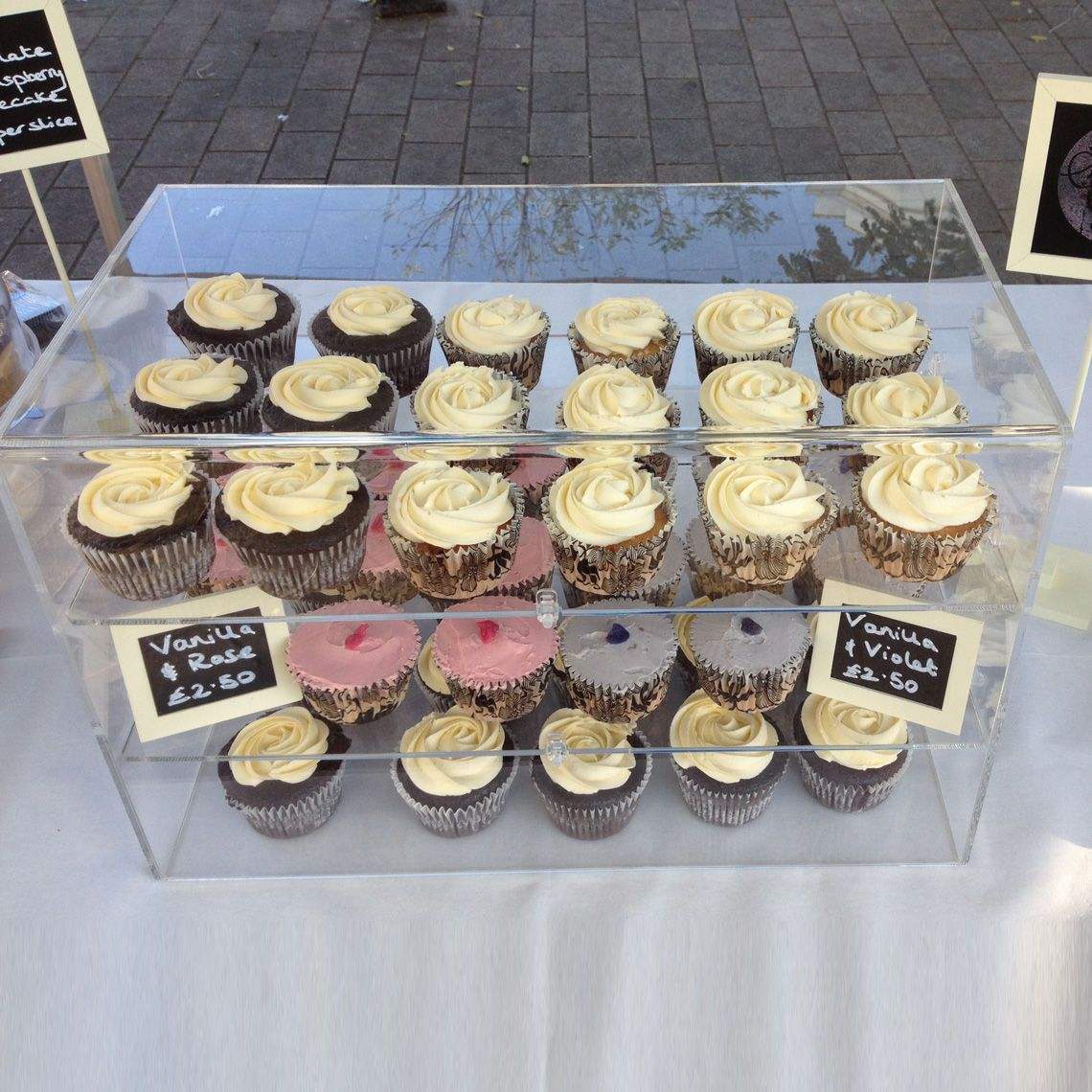 กำหนดเอง