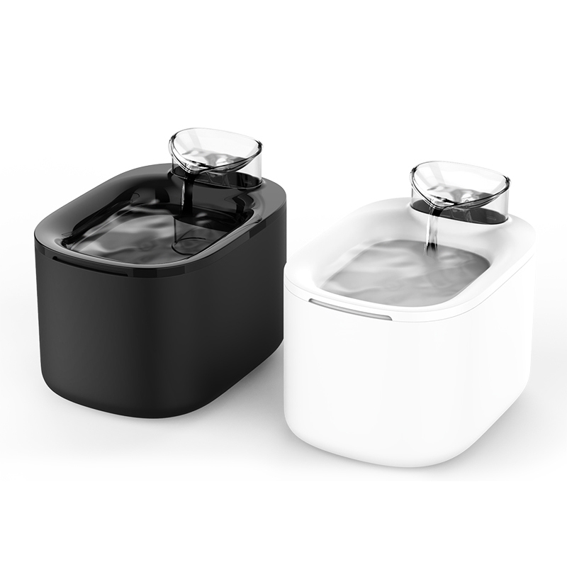Plateau en plastique blanc ou noir