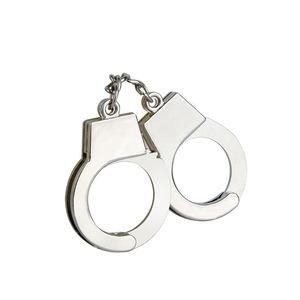 银色粉色简约风格手铐形金属钥匙扣促销礼品 - Product Image 2