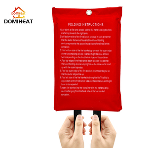 Manta de supervivencia ignífuga segura y confiable de 1*1M esencial para kits de emergencia contra incendios - Product Image 6